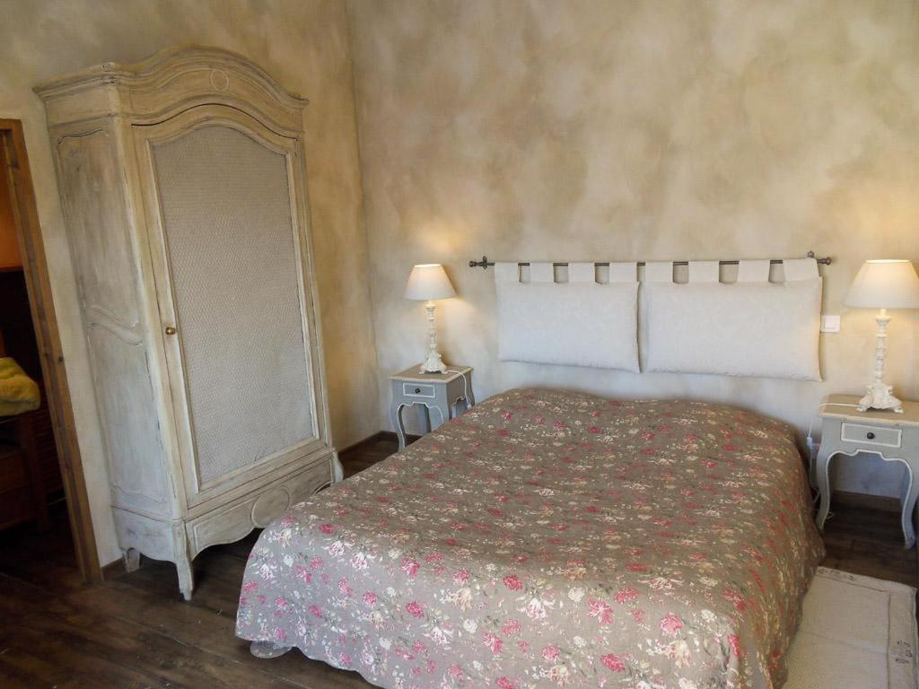 Le Relais D'Elle Bed & Breakfast Niozelles Exterior photo